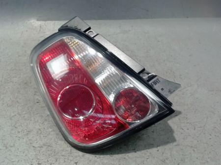 FEU ARRIERE GAUCHE  FIAT 500 2007-