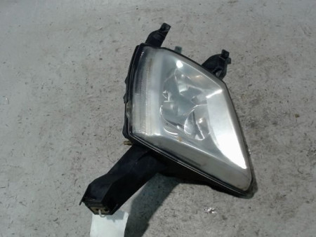 PHARE ANTIBROUILLARD AVANT DROIT PEUGEOT 407