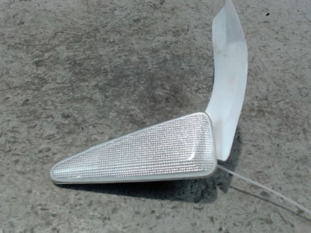 REPETITEUR AILE DROIT DACIA SANDERO 2008-