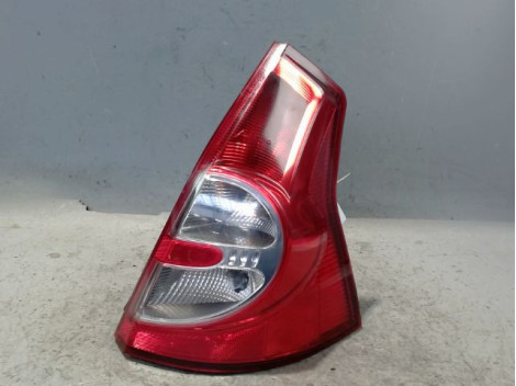 FEU ARRIERE DROIT DACIA SANDERO 2008-