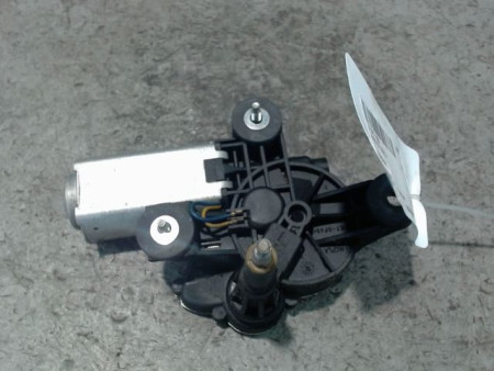 MOTEUR ESSUIE-GLACE ARRIERE FIAT 500 2007-