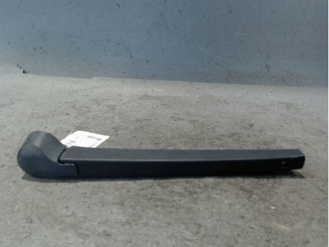 BRAS ESSUIE-GLACE ARRIERE SKODA FABIA BREAK 2008-