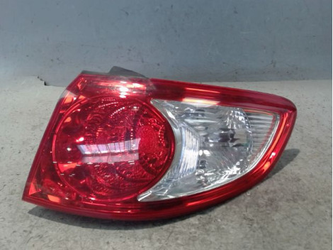 FEU ARRIERE DROIT HYUNDAI SANTAFE