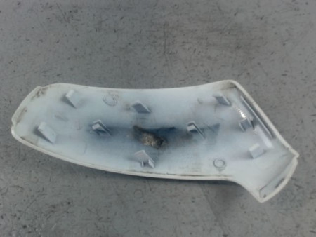 CARENAGE RETROVISEUR EXTERIEUR GAUCHE PEUGEOT 3008 2009-