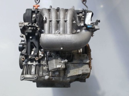 MOTEUR ESSENCE PEUGEOT 607 2004- 2.2 16V