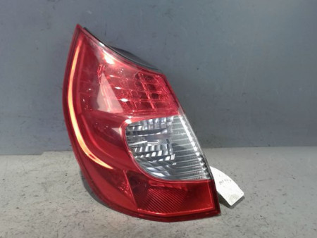 FEU ARRIERE GAUCHE  RENAULT SCENIC II PH2 2006-