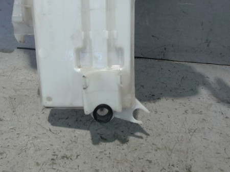 RESERVOIR LAVE-GLACE AVANT PEUGEOT 407