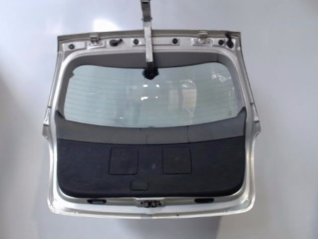 HAYON TOYOTA AVENSIS BREAK 2003-
