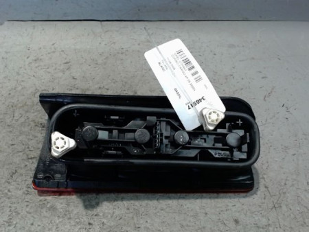 FEU ARRIERE GAUCHE  OPEL COMBO CARGO 2003-