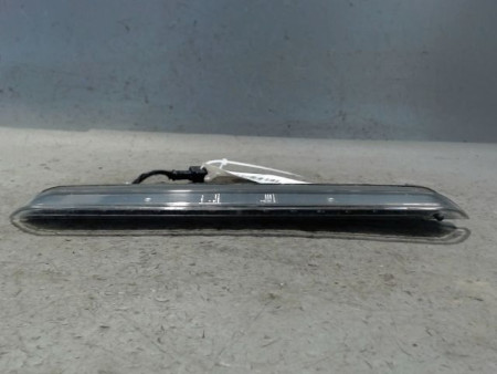 FEUX STOP SUPPLEMENTAIRE PEUGEOT 2008