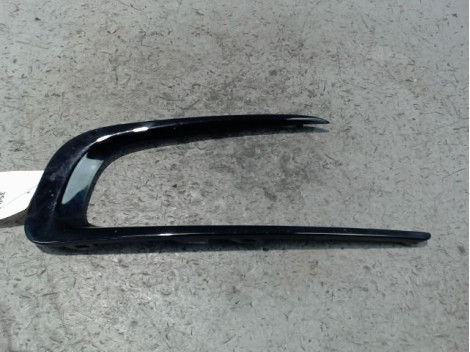 ENJOLIVEUR PARE-CHOC AVG PEUGEOT 2008