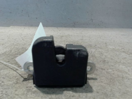 SERRURE HAYON  VOLKSWAGEN TOURAN 09-