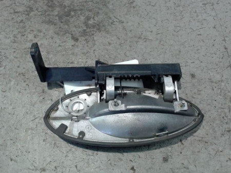 POIGNEE EXTERIEURE PORTE AVANT GAUCHE CITROEN C5 2004-2008