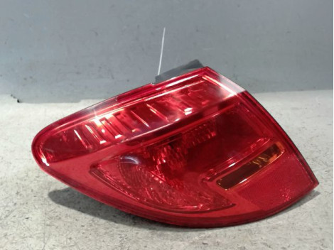 FEU ARRIERE GAUCHE  OPEL MERIVA 2006-