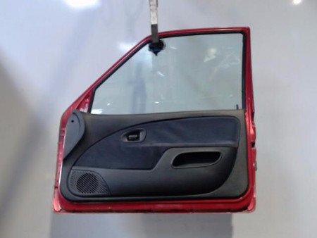 PORTE AVANT DROIT CITROEN SAXO 99-
