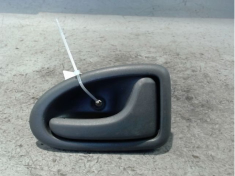 POIGNEE INTERIEURE PORTE AVANT DROIT RENAULT SCENIC I PH2 99-03