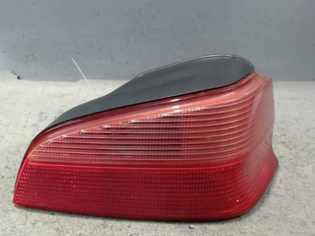 FEU ARRIERE DROIT PEUGEOT 106 96-2003