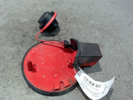 VOLET DE TRAPPE CARBURANT OPEL CORSA 06-09
