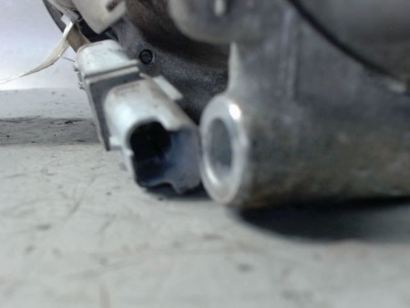 COMPRESSEUR AIR CONDITIONNE RENAULT TWINGO 2 2010-