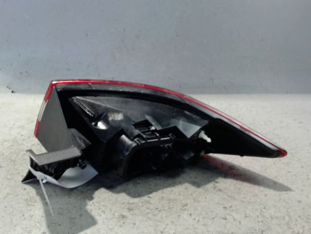 FEU ARRIERE GAUCHE  RENAULT CLIO IV
