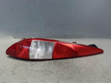 FEU ARRIERE GAUCHE  FORD MONDEO 2000-2007