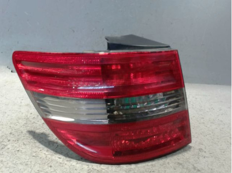 FEU ARRIERE GAUCHE  MERCEDES CLASSE B 2008-
