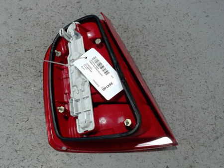 FEU ARRIERE DROIT SKODA FABIA 2004-2007