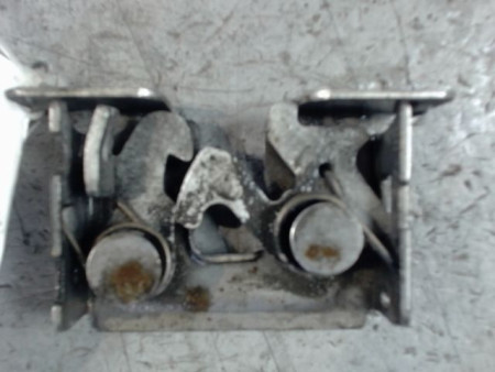 SERRURE CAPOT BMW SERIE 1