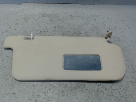PARE-SOLEIL D NISSAN TERRANO 2002-
