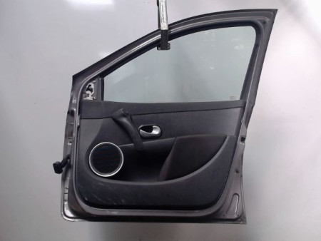 PORTE AVANT DROIT RENAULT CLIO III 2010-