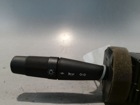 COMMANDE CLIGNOTANT PEUGEOT 205 87-98