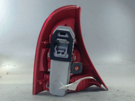 FEU ARRIERE DROIT RENAULT CLIO II PH.2 01-06