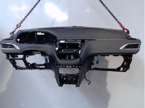 PLANCHE DE BORD  PEUGEOT 2008