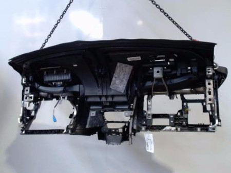 PLANCHE DE BORD  PEUGEOT 2008