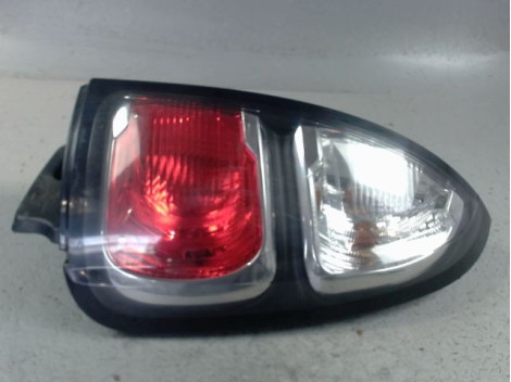 FEU ARRIERE DROIT CITROEN C3 PICASSO 2008-