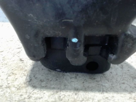 RESERVOIR LAVE-GLACE AVANT CITROEN SAXO -99
