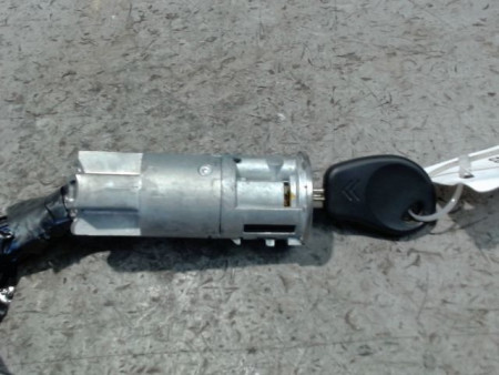 ANTIVOL DE DIRECTION CITROEN SAXO -99
