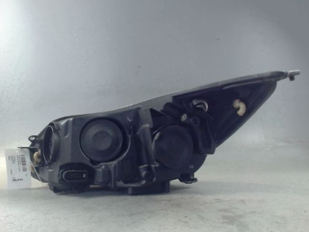 PHARE DROIT FORD FOCUS BREAK 2005-
