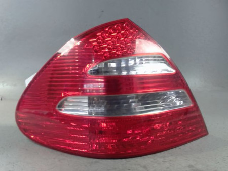 FEU ARRIERE GAUCHE  MERCEDES CLASSE E 2002-