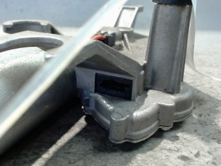 MOTEUR ESSUIE-GLACE ARRIERE FIAT BRAVO 2007-
