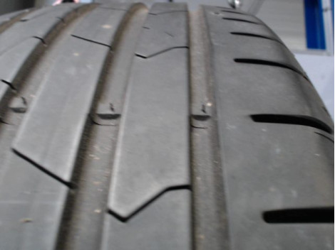 Pneu HANKOOK VENTUS PRIME 3 215 60 16 99 H