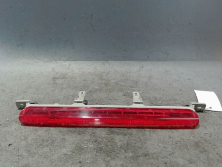 FEUX STOP SUPPLEMENTAIRE JEEP CHEROKEE 2004-