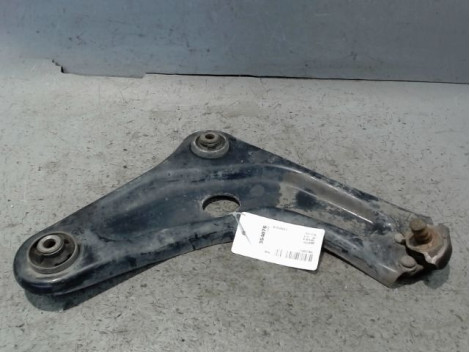 TRIANGLE INFERIEUR AVANT DROIT PEUGEOT 2008