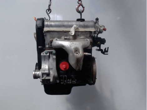 MOTEUR ESSENCE VOLKSWAGEN POLO 94-99 60 1.4