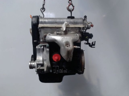 MOTEUR ESSENCE VOLKSWAGEN POLO 94-99 60 1.4