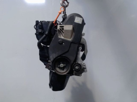 MOTEUR ESSENCE VOLKSWAGEN POLO 94-99 60 1.4