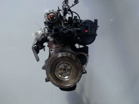 MOTEUR ESSENCE VOLKSWAGEN POLO 94-99 60 1.4