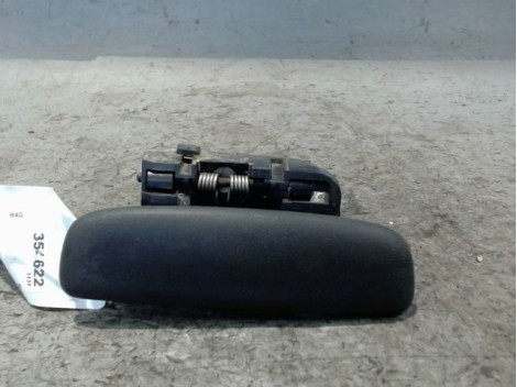 POIGNEE EXTERIEURE PORTE ARRIERE DROIT CITROEN SAXO -99