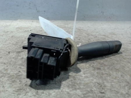 COMMANDE CLIGNOTANT CITROEN SAXO -99