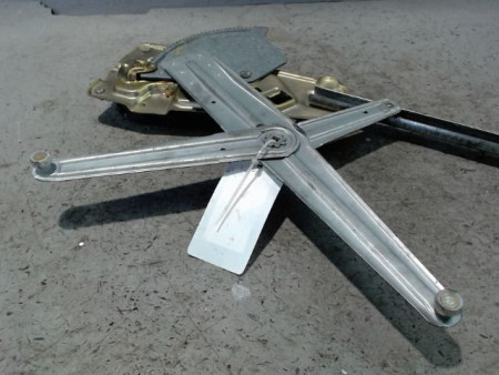 MECANISME+MOTEUR LEVE-GLACE AVANT DROIT RENAULT TWINGO PH.2  98-2000